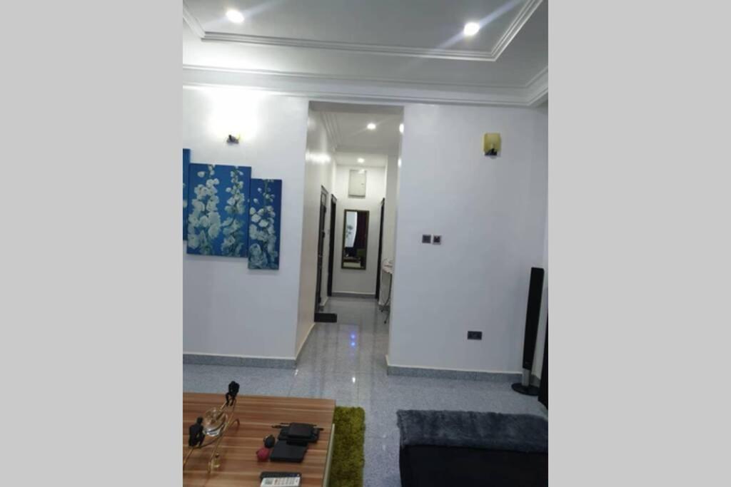 Well Furnished And Spacious 2 Bedroom Apartment Abuja Exterior photo